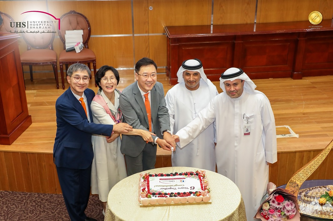  Celebrating the 6th Anniversary of the Establishment of Himchan Center for Spine and Joint Surgery at UHS