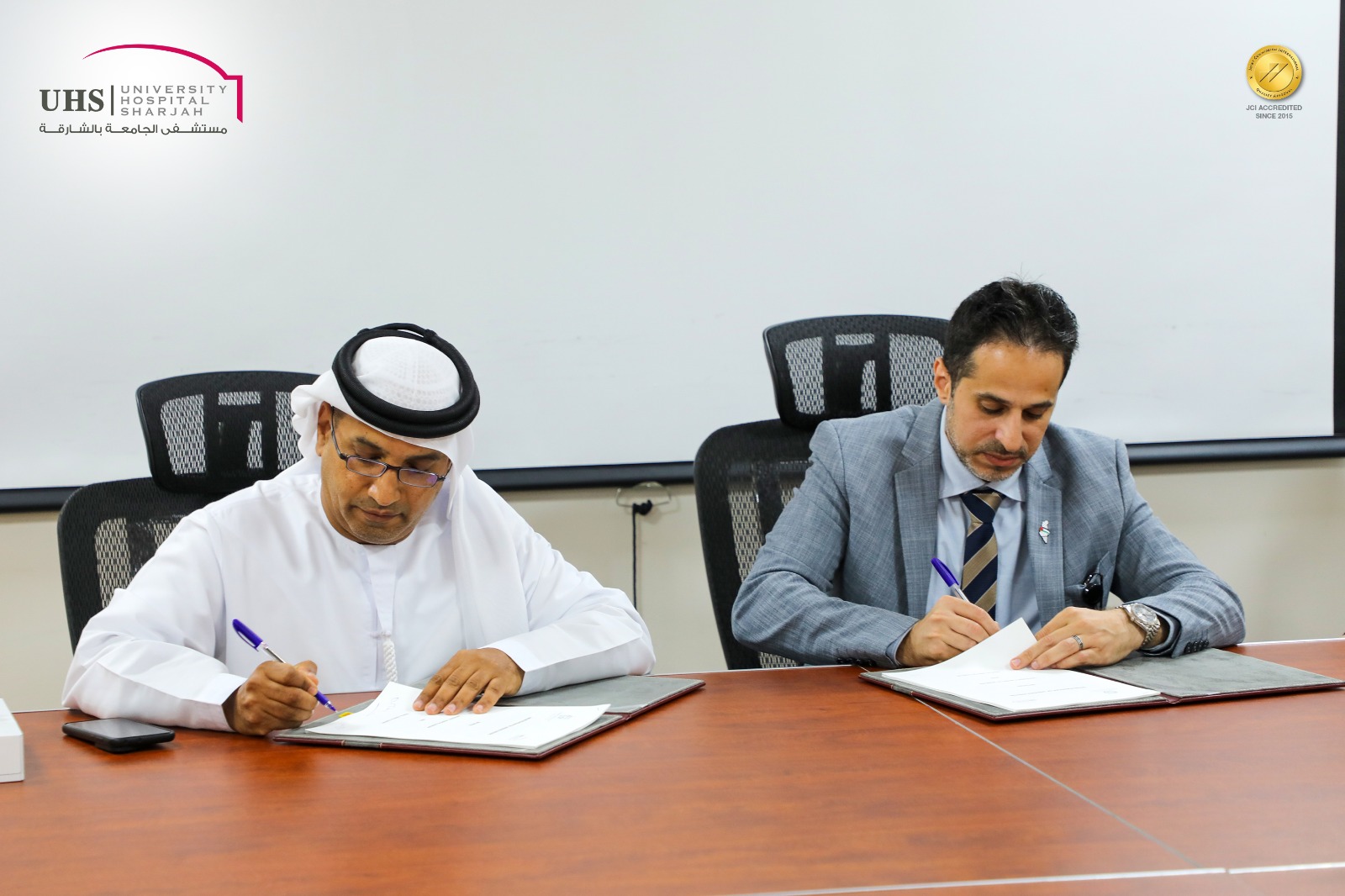 A cooperation agreement has been signed between the Digital Dental Center and UHS
